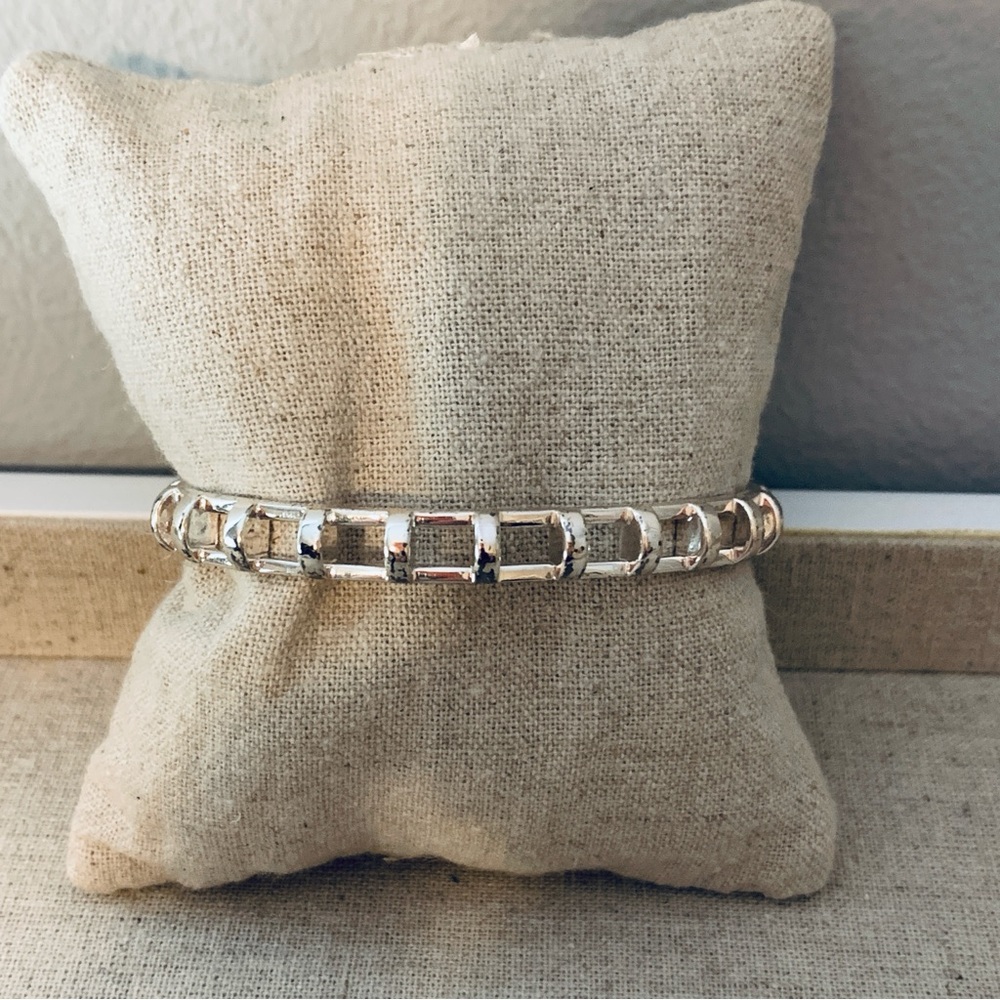 Stella and Dot Silver plated Link Bracelet